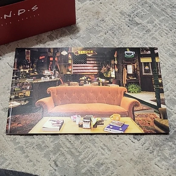 Friends complete series box set - Picture 3 of 5